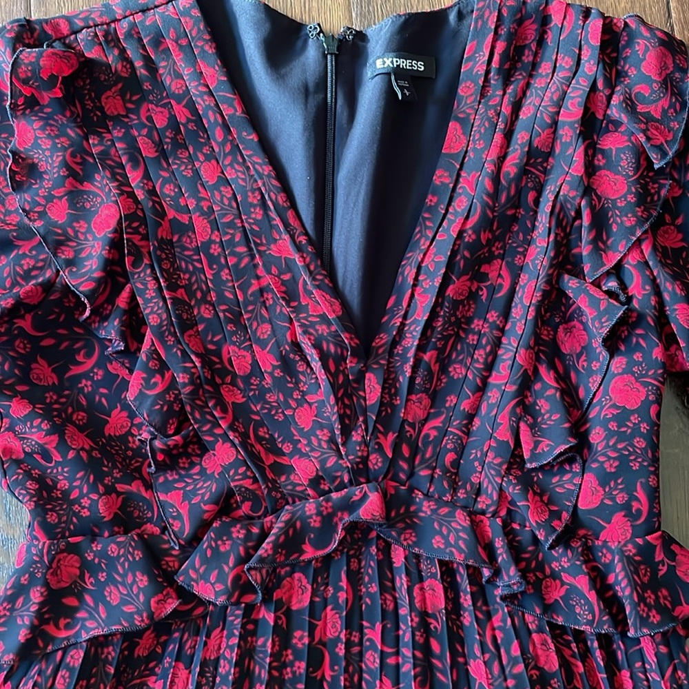 Express dress size small - Picture 2 of 4